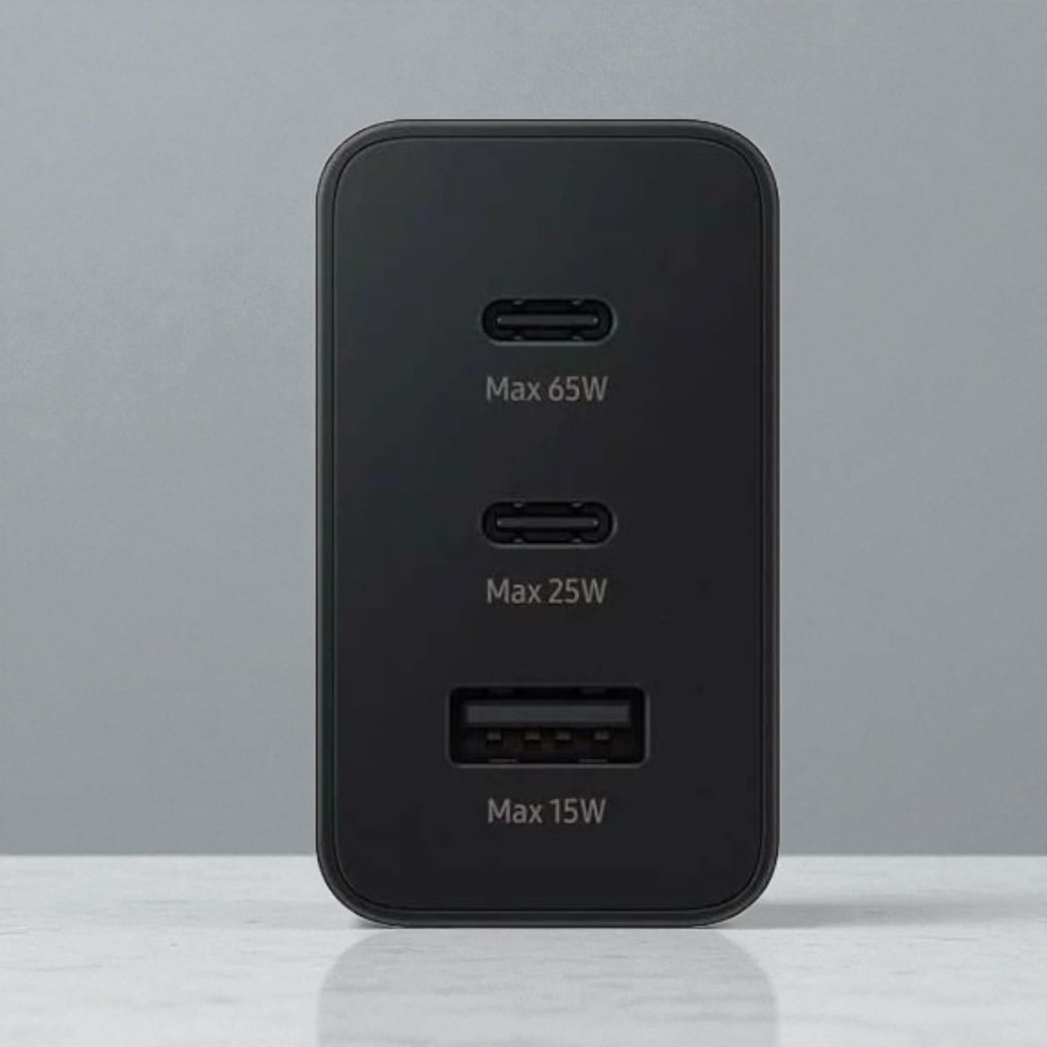 Cargador triple Samsung Usb-C de 65w - Imagen 4